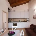 Viale Patrono D'italia * Asís